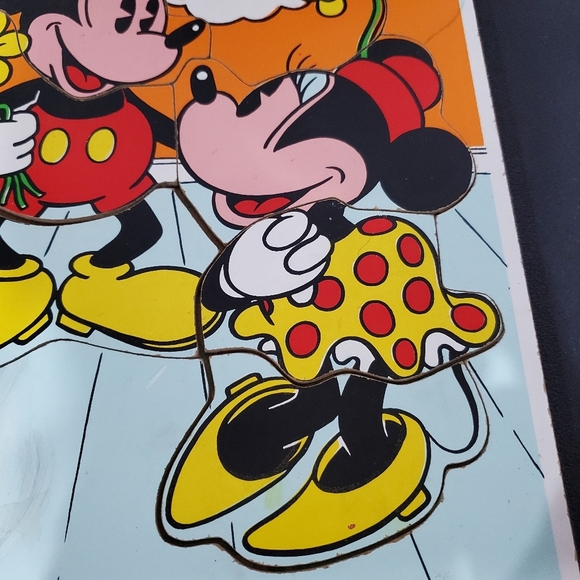 Vintage Walt Disney Playskool Mickey Minnie Wood Child’s Puzzle MADE USA - Picture 3 of 9